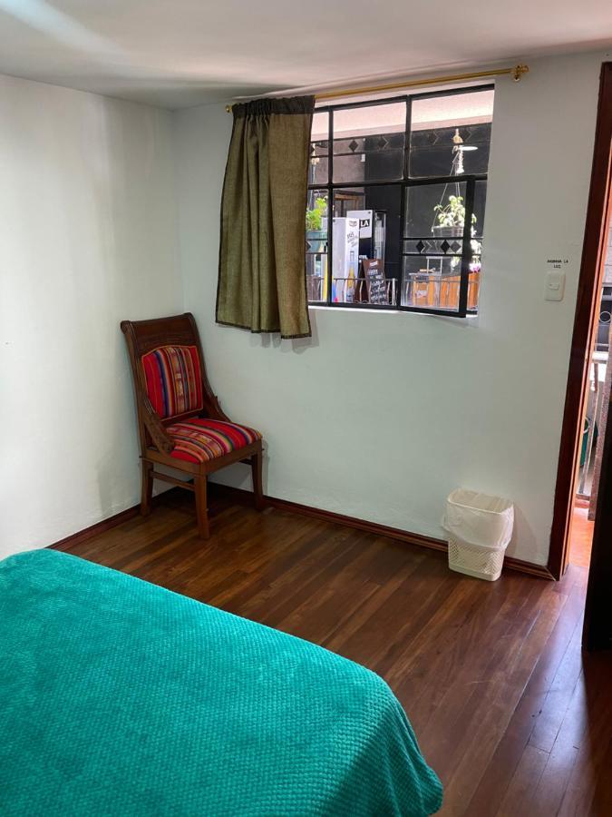 El Jardin Escondido Party Hostel Banos  Ngoại thất bức ảnh