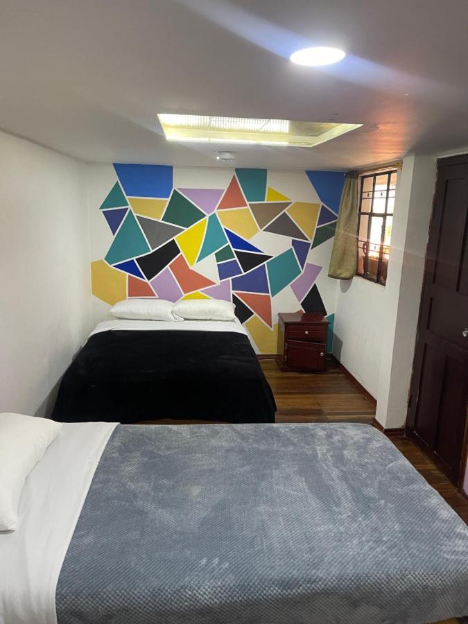 El Jardin Escondido Party Hostel Banos  Ngoại thất bức ảnh
