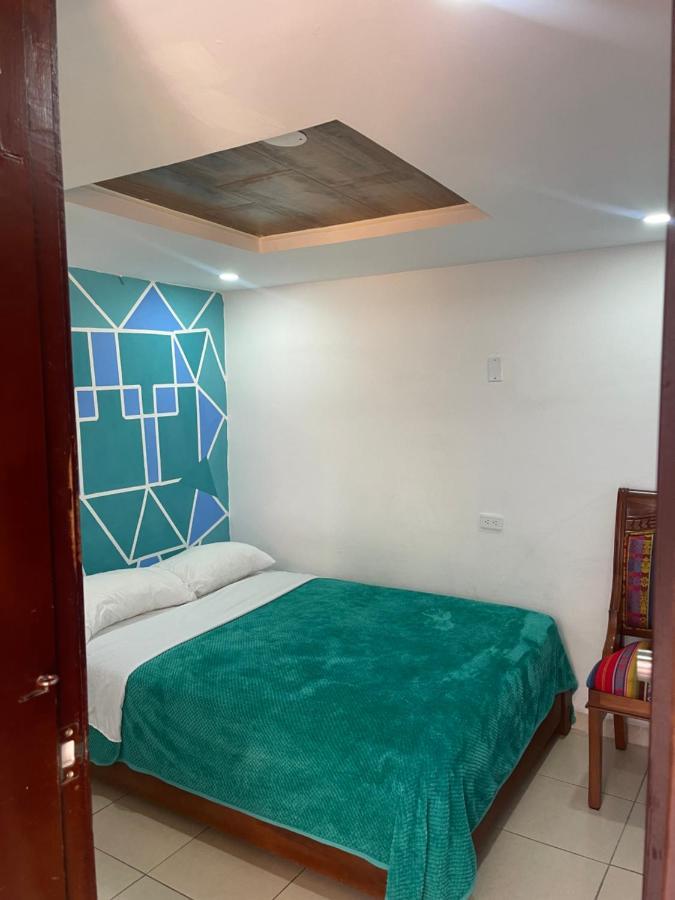 El Jardin Escondido Party Hostel Banos  Ngoại thất bức ảnh
