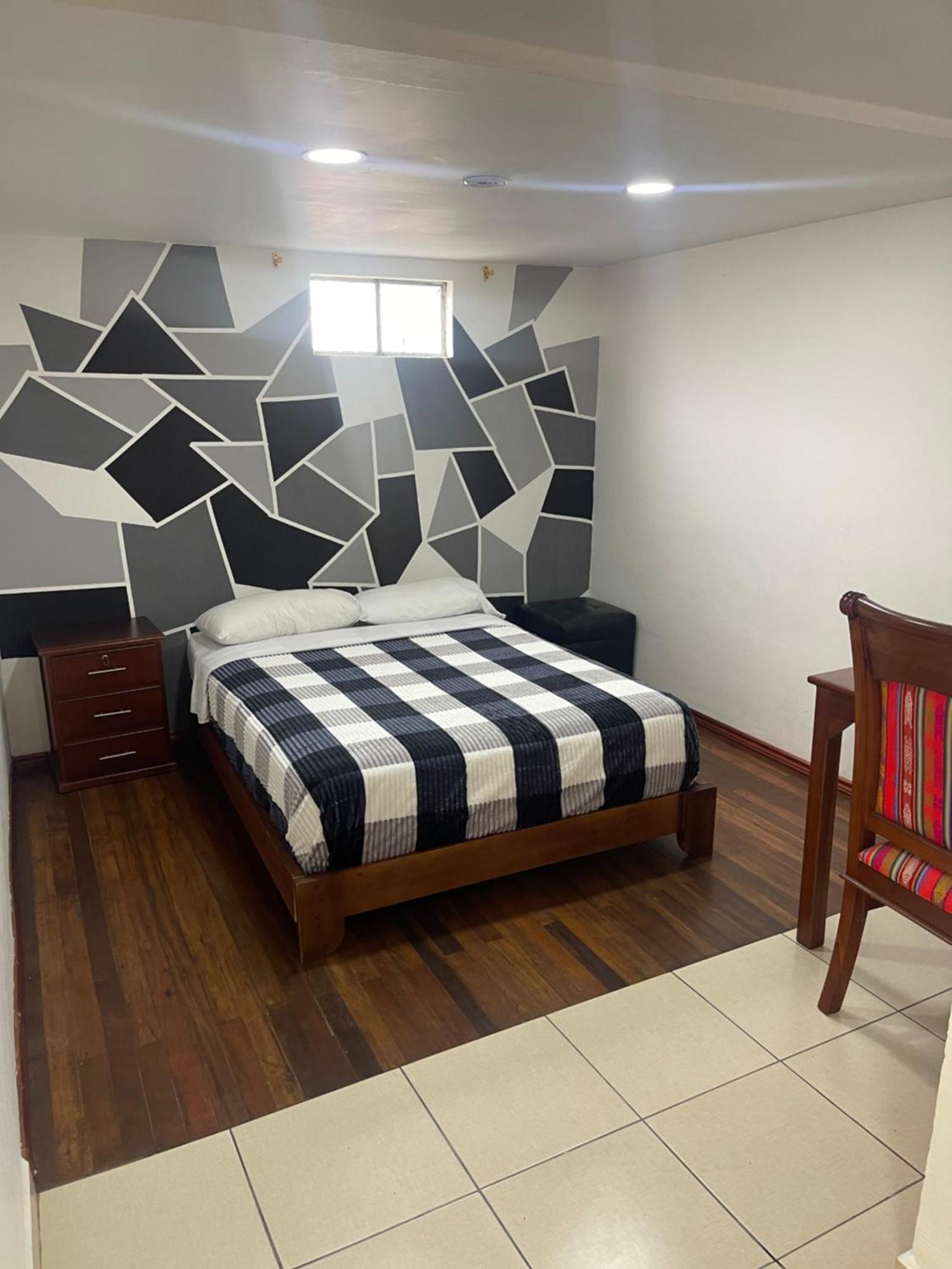 El Jardin Escondido Party Hostel Banos  Ngoại thất bức ảnh