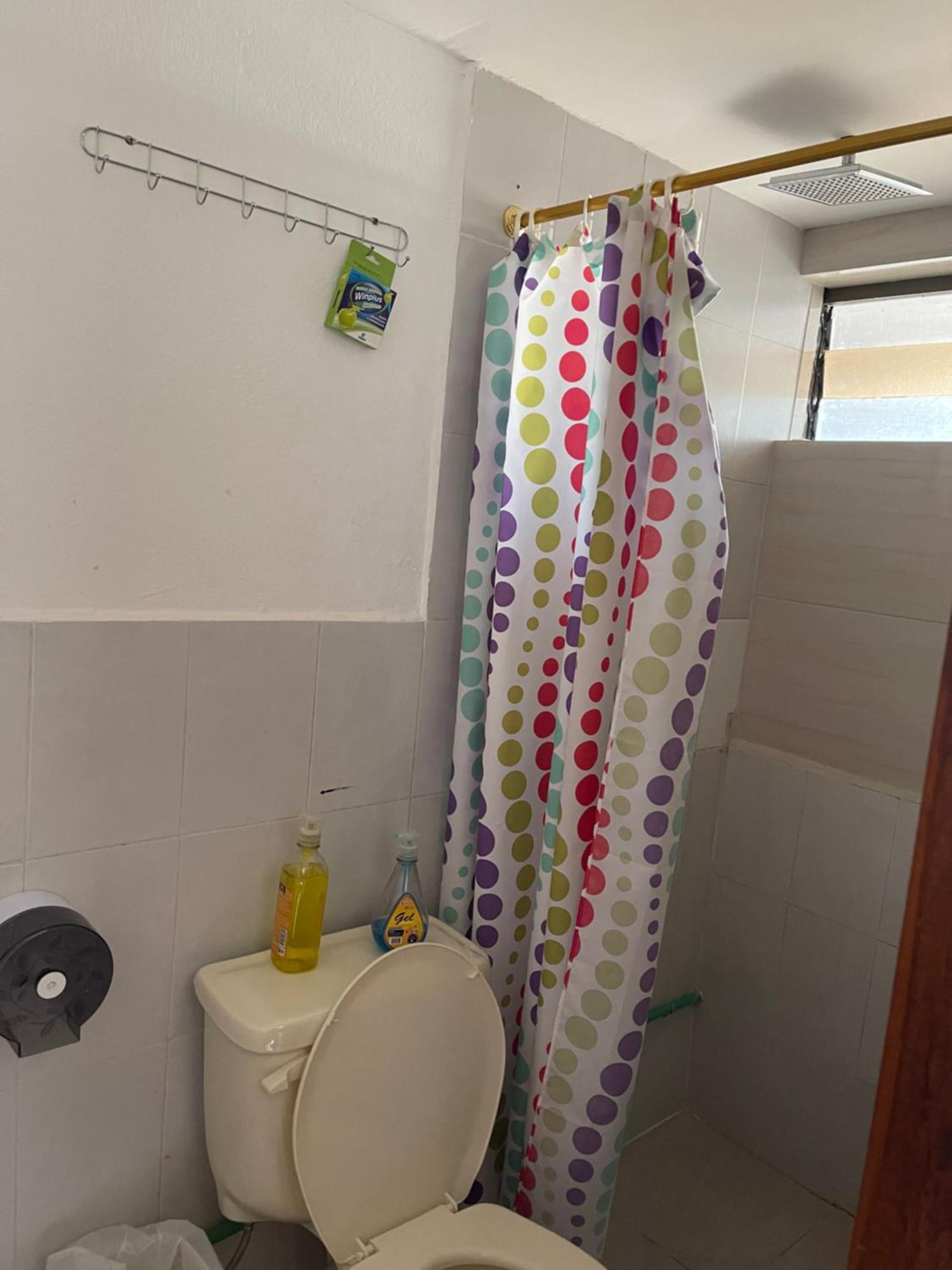 El Jardin Escondido Party Hostel Banos  Ngoại thất bức ảnh